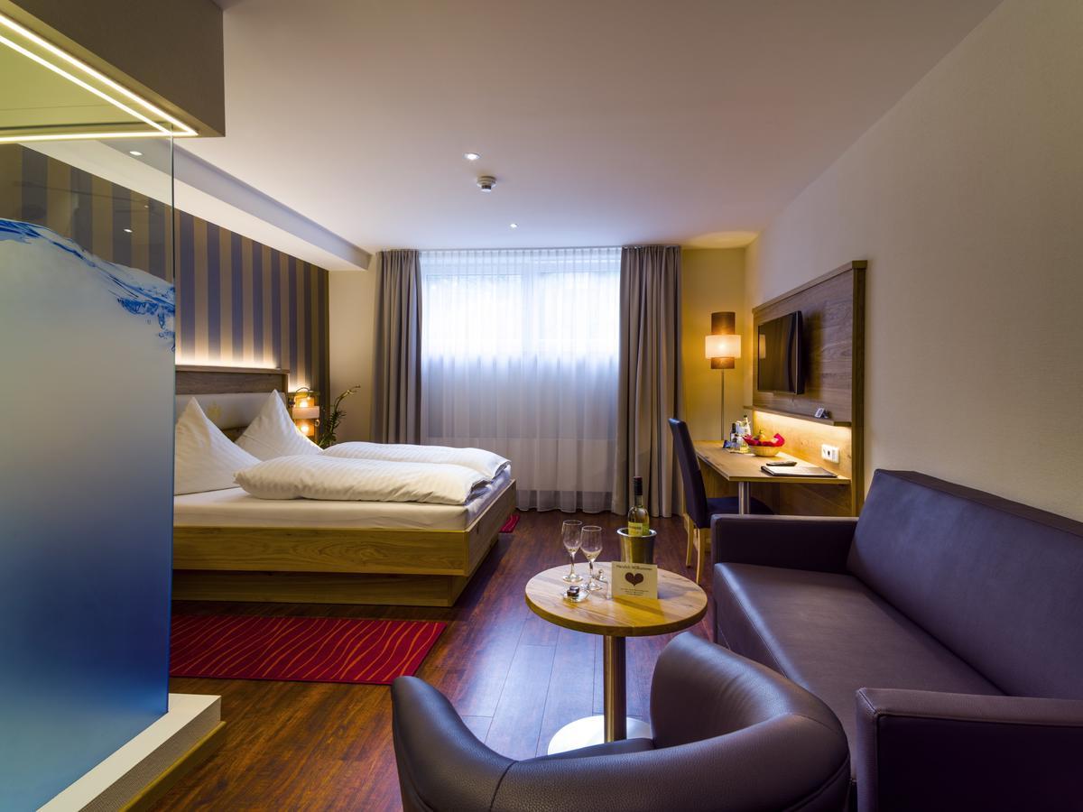 Hotel Asemann Planegg Esterno foto