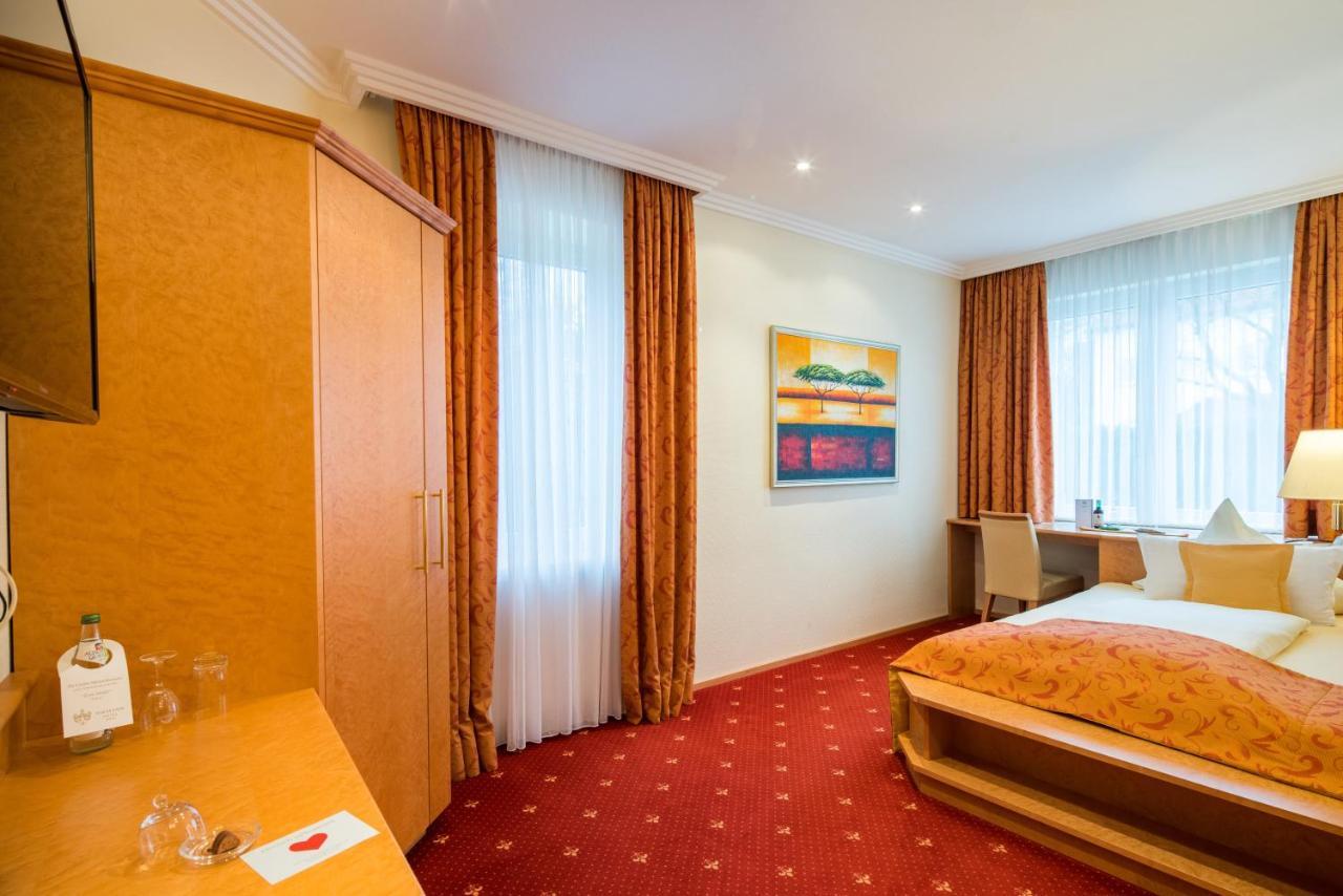 Hotel Asemann Planegg Esterno foto